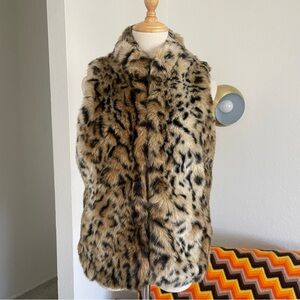 Chicos Glam Faux Fur Leopard Plush Vest